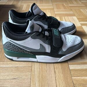 Air Jordan Legacy 312 Low sneakers
